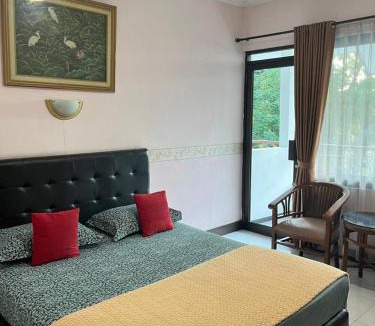 Bogor Timur Hotel | Wisma Pakuan Syariah Hotel