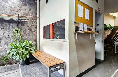 Sukajadi House | RedDoorz near Exit Toll Pasteur