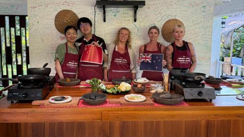 Senggigi House | Daphne Homestay & Cooking Class