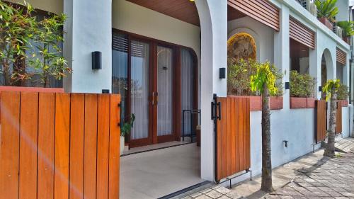 Munggu Hotel | Ommi Pondok 789 Canggu