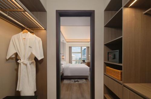 Setiabudi Hotel | The Mayflower, Jakarta-Marriott Executive Apartments