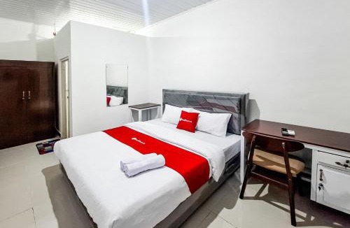 West Semarang House | RedDoorz Syariah AN NUR near Exit Toll Krapyak 3 Semarang