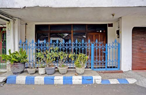 Mojokerto Hotel | Hotel O Sidomulyo Kost Syariah