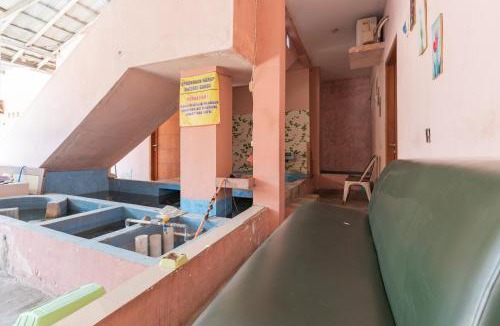 North Cirebon Hotel | RedDoorz at Hotel Rumah Kita near Gedung Negara Cirebon