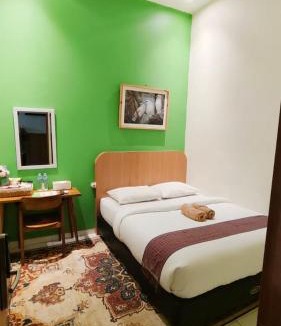 Central Yogyakarta House | The Cabin Tugu Hostel