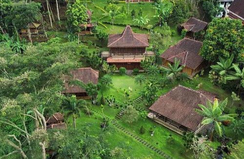 Sidomulyo Cabin | DLimasan Heritage Cottage and Cafe