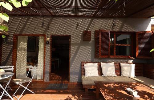 Uluwatu House | Cozy Bali House for Friends, Family and Digital Nomads