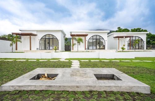 Toya Bungkah Villa | Lazura Serenite