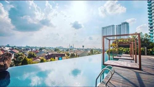Pekayon Jaya Apartment | Apartement Grand Kamala Lagoon by Fresh Room
