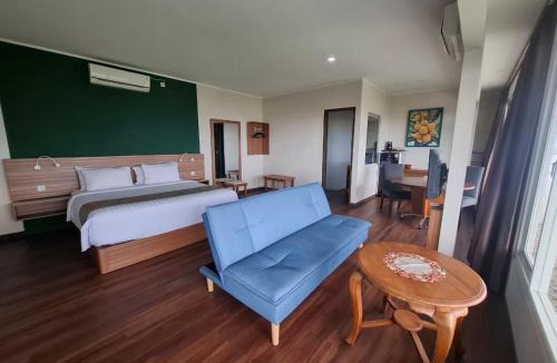 Kalipuro House | Bella Vista Premium Homestay
