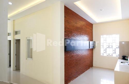 Berbah Hotel | Nawasena Homey Syariah near Bandara Adisucipto 4 Mitra RedDoorz