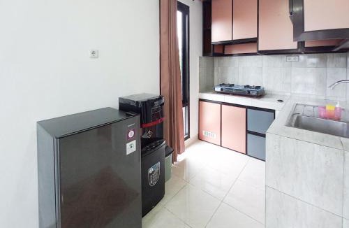 Kediri Hotel | Urbanview Sibayak House near Stasiun Kediri