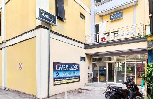Sidoarjo Hotel | RedDoorz at Deluxe Hotel near Terminal Purabaya Bungurasih