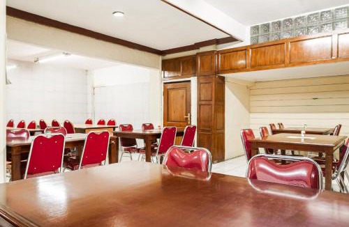 Jaksa Street House | RedDoorz @ Jalan Jaksa