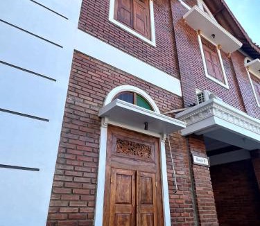 Prawirotaman Villa | Sabi House Danu, Family Home near Prawirotaman