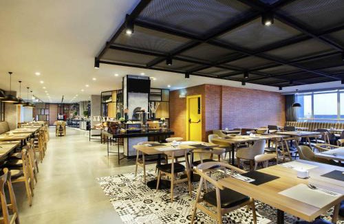 Kalimalang Hotel | ibis Styles Bekasi Jatibening