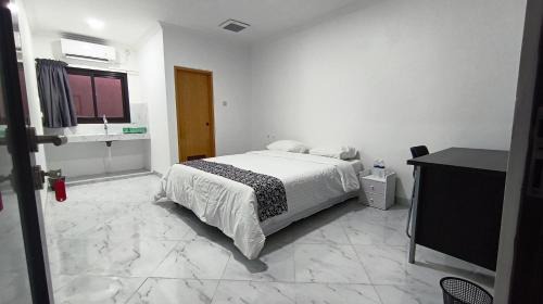 Mampang Prapatan Hotel | Hotel Wisma Syariah