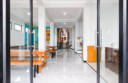 Sidomulyo Hotel | Sans Arya Hotel Batu