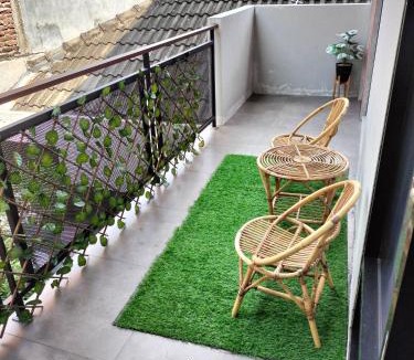 Madiun House | Taman Salak Homestay -5BR Entire House