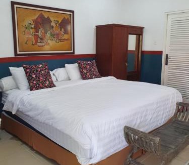 Simanindo Bed & Breakfast | Ruma Kaca Simanindo Bed&Breakfast