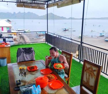 Komodo House | Bajo Komodo Homestay