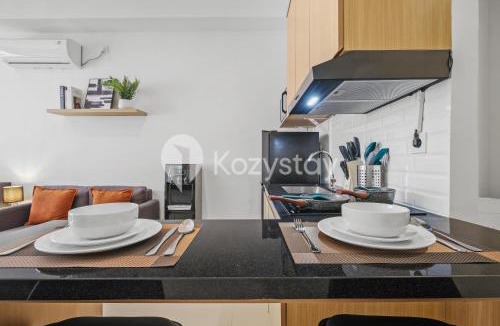 Sukaraja Apartment | Hesrin by Kozystay - Sentul