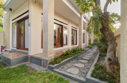 Pemaron Villa | Singaraja Sea View Villa