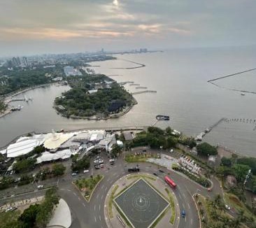 Old Jakarta Apartment | Ancol Mansion Apartment Sea View by Horizon Living