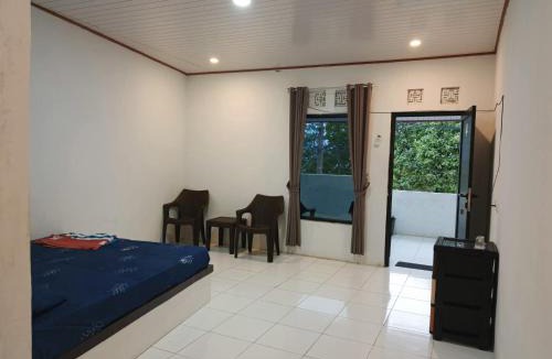 Cikakak Hotel | Jajapin Hotel putri Sari
