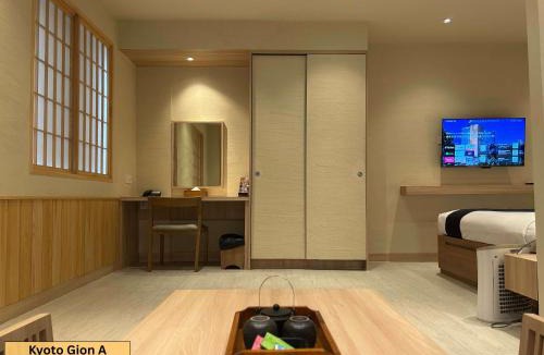 Kemang Hotel | Kuretakeso Kemang Hotel