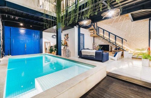 Batu Bolong Villa | Omah Bleue - Designer 4 Bedrooms Villa in Canggu