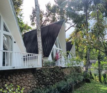 Cilimus Villa | Resort Ghiffari Valley