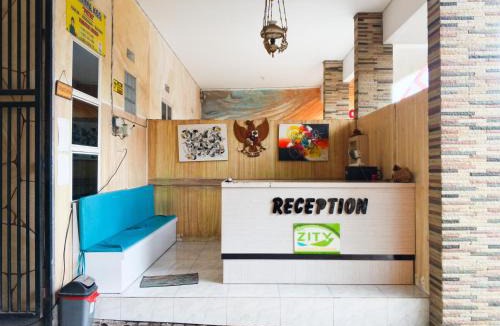 Patrang Hotel | De Zity Homestay RedPartner near Alun Alun Jember
