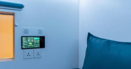 Kuningan Hotel | CRiB by Bobobox, Kuningan, Jakarta