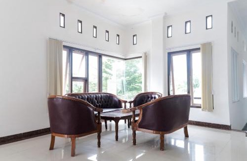 Jambi Hotel | RedDoorz Syariah at Hall Kasturi Jambi