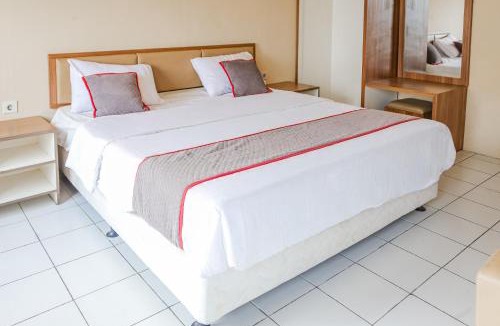 Pekayon Jaya Hotel | Capital O 94796 Apartment Mutiara Bekasi