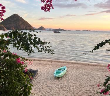 Labuan Bajo Resort | Waecicu Eden Beach Hotel