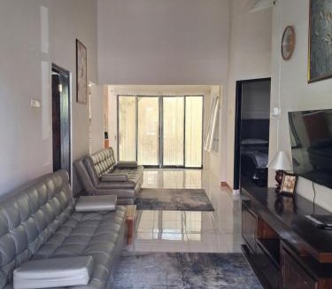 Bukittinggi Villa | Dacha