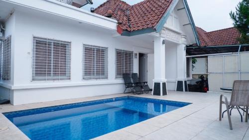 Cipanas Villa | Diyar Villas Puncak M6/14
