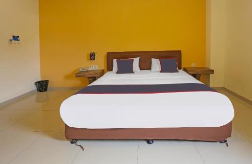 Gambir Hotel | Collection O 92130 Hotel Fiducia Kaji