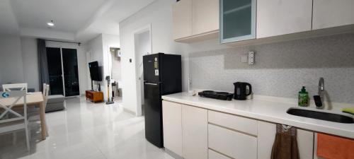 Jakarta Apartment | Grand & Spacious - 3BR Family Retreat!