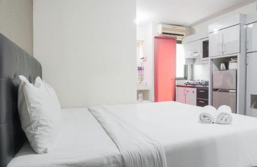 Kebagusan Apartment | Comfortable Studio Room at Kebagusan City By Travelio