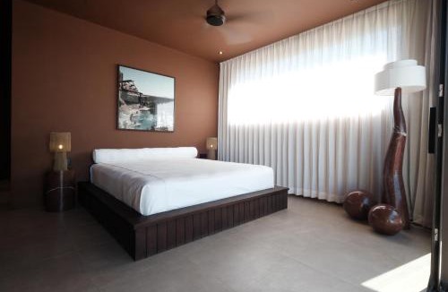 Pecatu Villa | Slim Summer House, 4 bedroom Mid Century Villa in Uluwatu