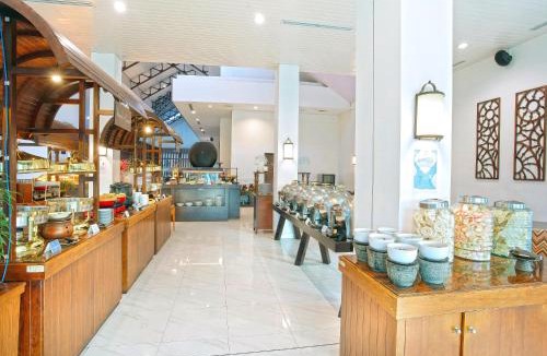 Wates Jaya Hotel | Lido Lake Resort by MNC Hotel