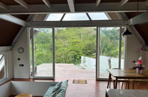 Bedugul Villa | DELIMA A Frame House