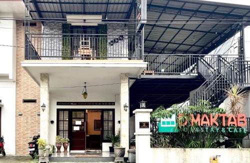 Malang Hotel | D Maktab Syariah Mitra RedDoorz Malang