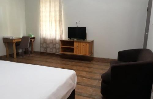 Sampang Hotel | Hotel Semilir Syariah Sampang