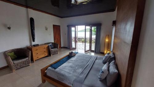 Batu Putih House | Lombok Villas, Villa KuraKura