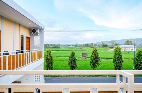 Madurejo Hotel | RedDoorz near Candi Prambanan 3 Yogyakarta