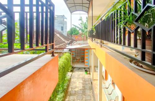 Surakarta Hotel | RedDoorz Syariah at Graha Adi Karya Kartasura